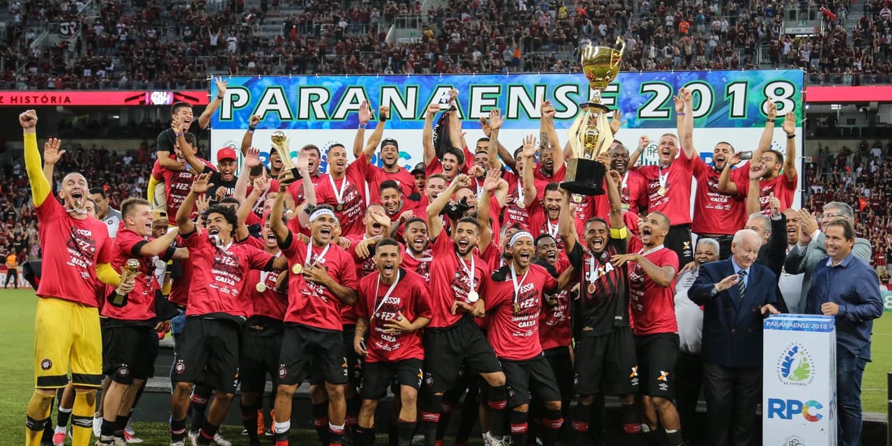 Atlético vence o Coritiba, reverte desvantagem e conquista o título Paranaense