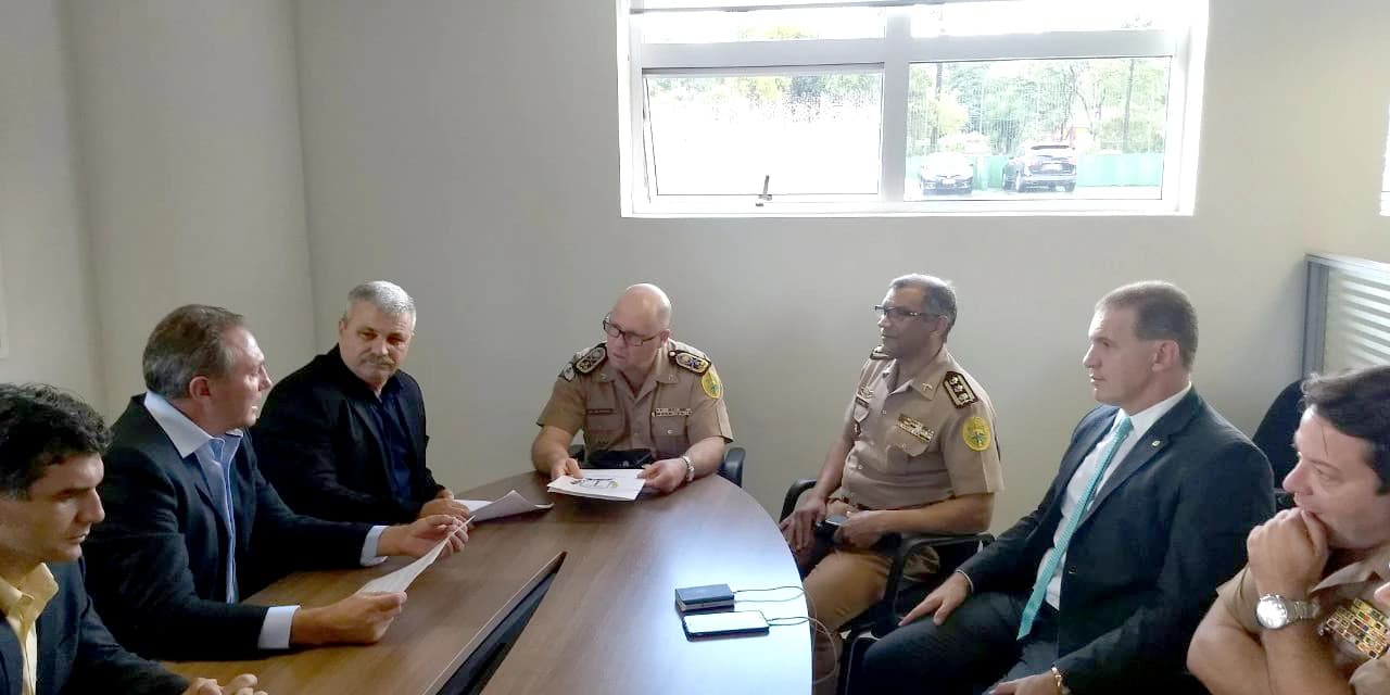 Deputado Evandro Roman busca a instalação do Colégio da PM em Irati
