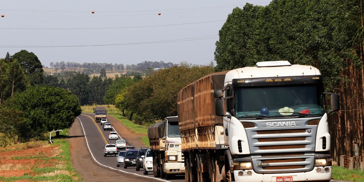 Serviço e indústria puxarão economia do Paraná em 2018