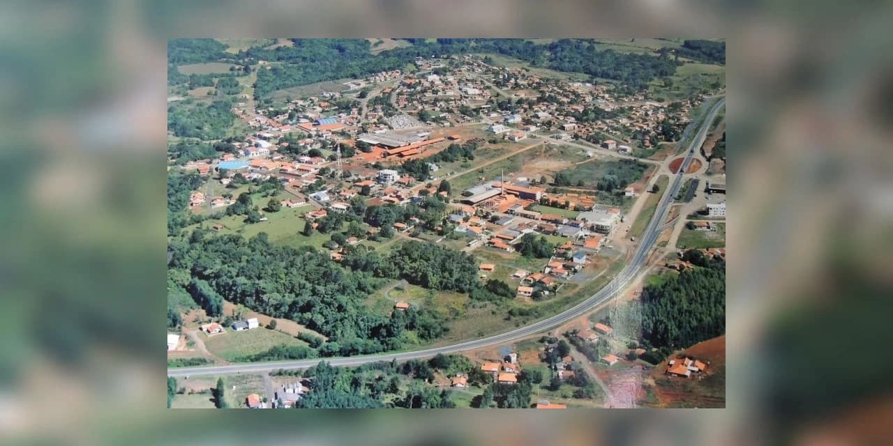 Veículo furtado em Guamiranga é encontrado abandonado na localidade de Boa Vista.