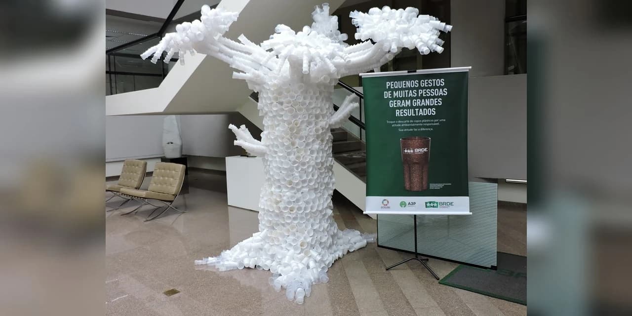 BRDE lança campanha para eliminar uso de copos plásticos