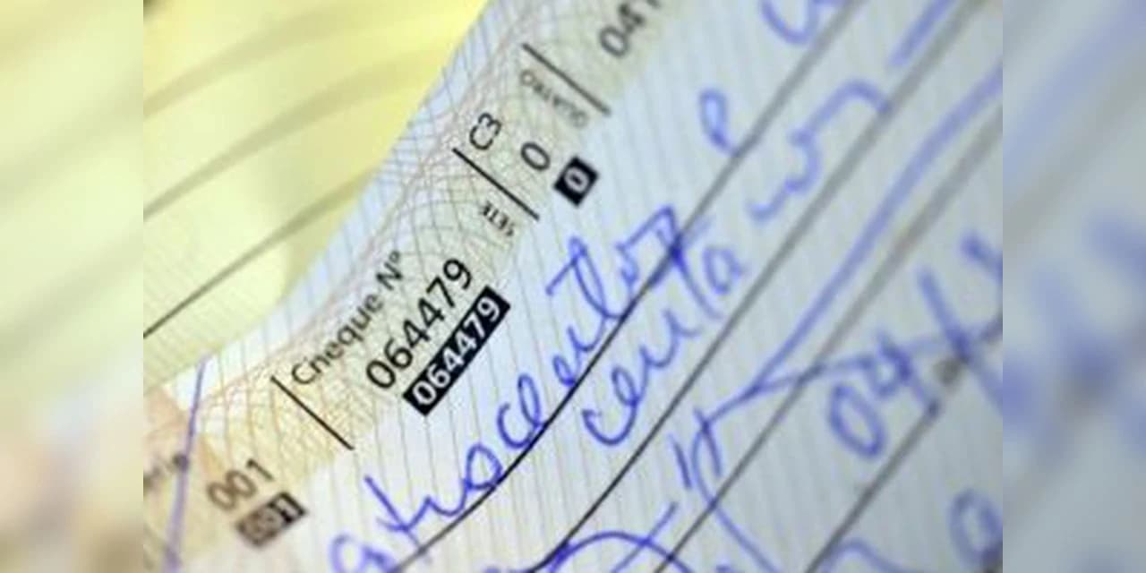 Novas regras do cheque especial entram em vigor neste domingo