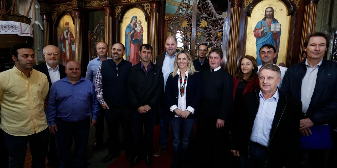 Governadora anuncia recursos para o restauro da igreja de São Josafat