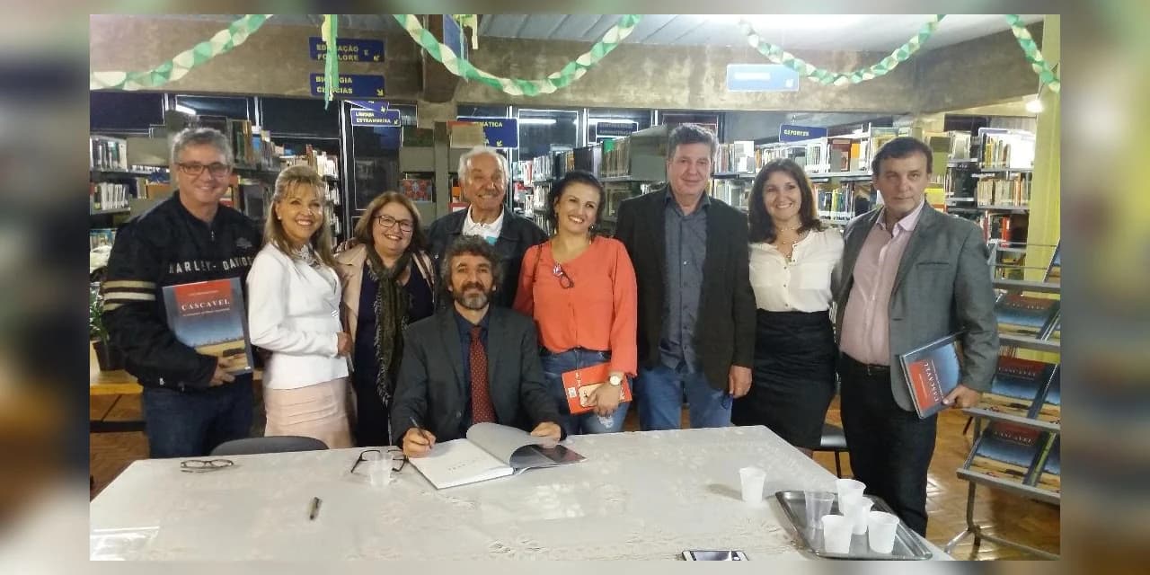 Chico Guil lança o livro “Cascavel – a conquista do Oeste paranaense”