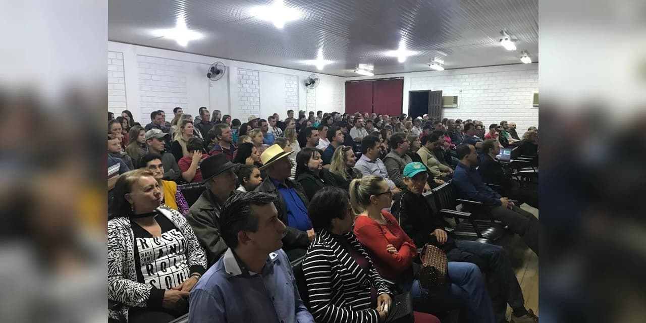 Sicredi Centro Sul PR/SC/RJ finaliza reuniões de prestação de contas do primeiro semestre com a participação de mais de 3 mil associados