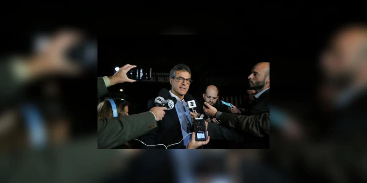 Ex-governador Beto Richa deixa a prisão e diz que voltará à campanha por vaga ao Senado