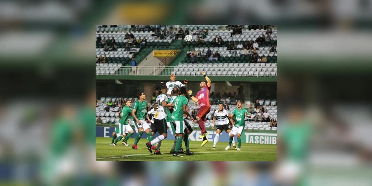 Coritiba perde em casa para o Guarani por dois a zero na 34ª rodada
