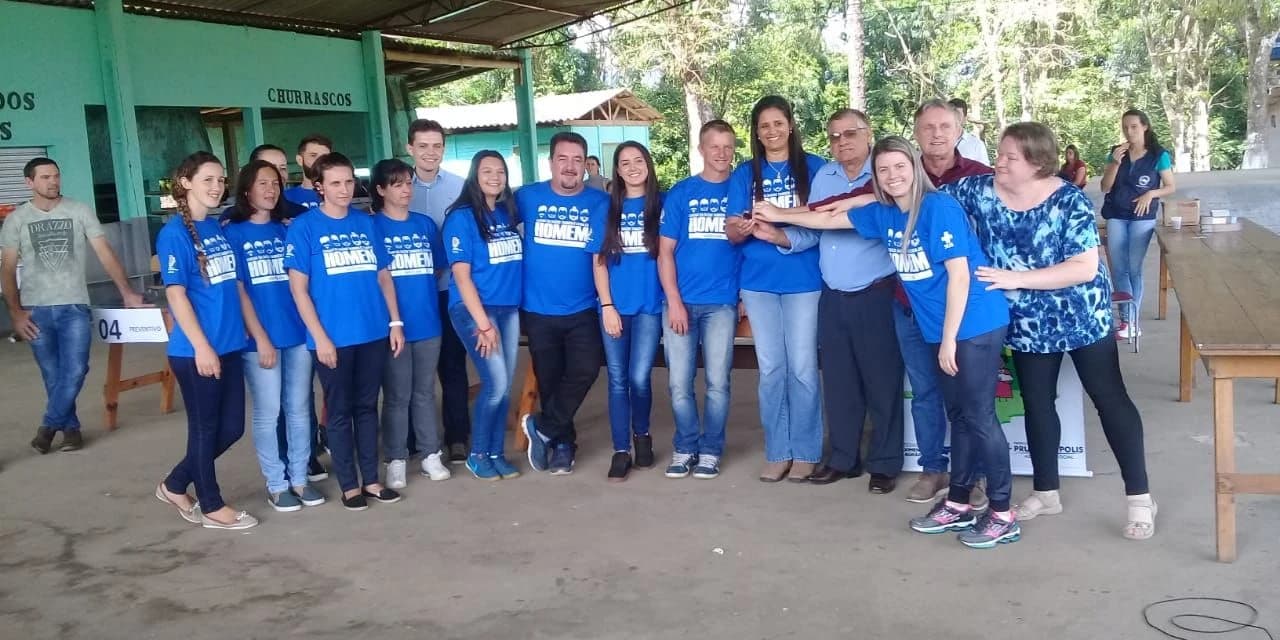 Prefeitura entrega veículos para o ESF de Ligação e Jaciaba