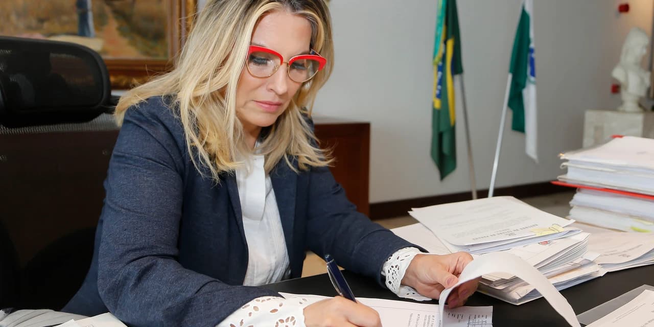 Governadora sanciona lei que cria consórcio de saúde da região Central
