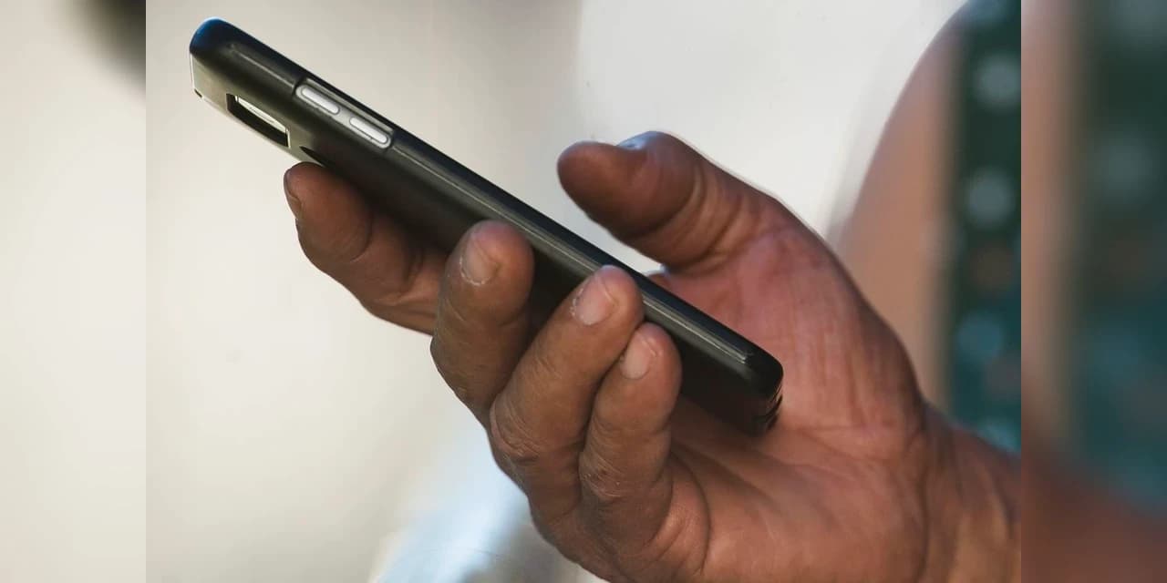 Celular irregular será bloqueado a partir de sábado em 10 estados