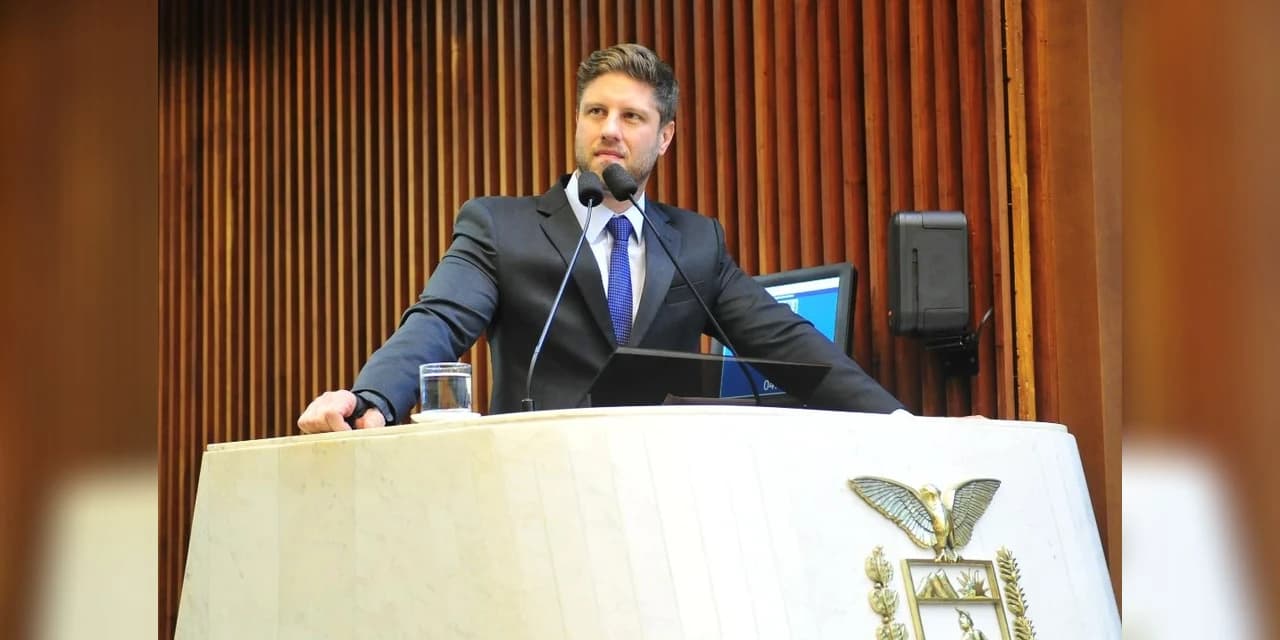 Requião Filho defende licença a servidoras gestantes em casos de aborto
