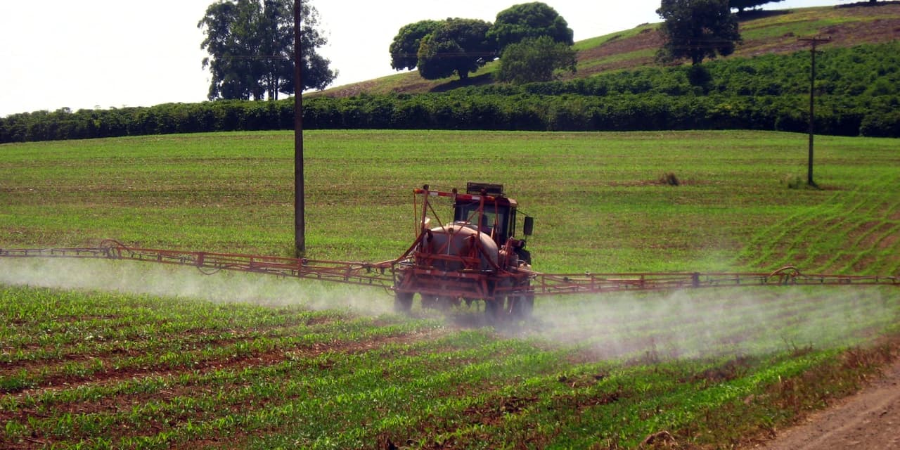 Adapar reafirma trabalho de fiscalização do uso de agrotóxicos