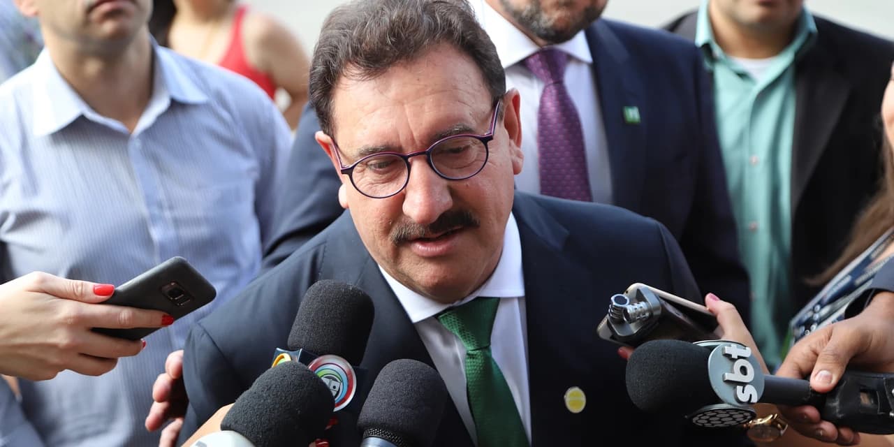 Ratinho destaca plano de governo popular do filho