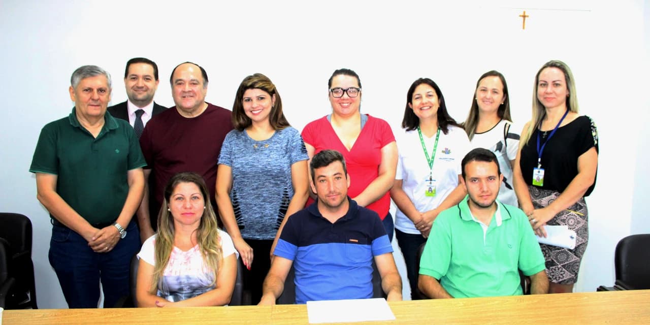 Prefeitura de Prudentópolis realiza reunião com os convocados do concurso público