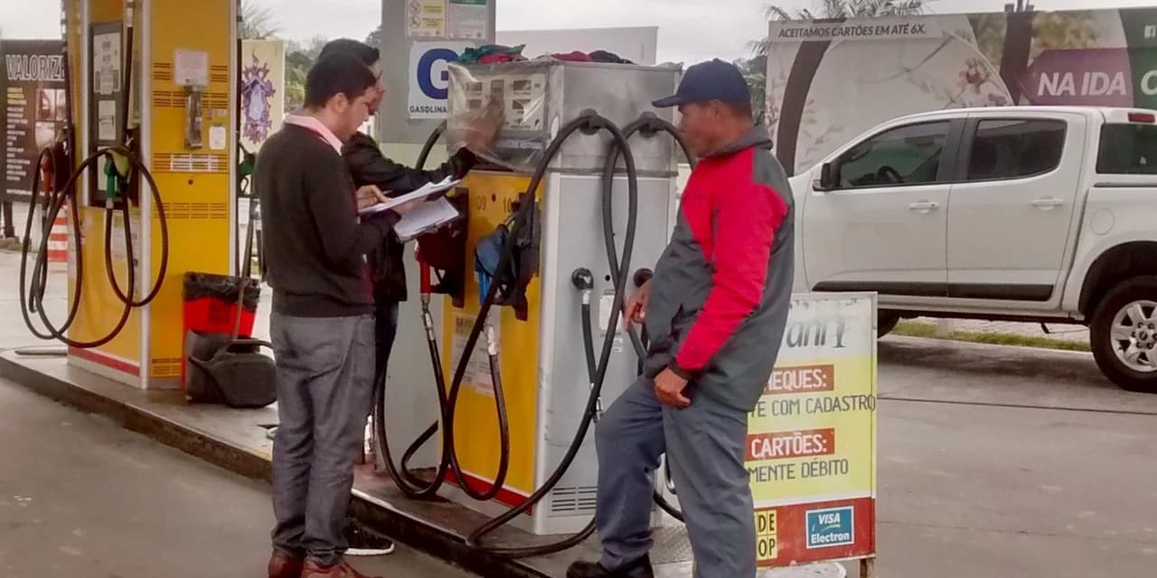 Receita Estadual fiscaliza postos de combustíveis