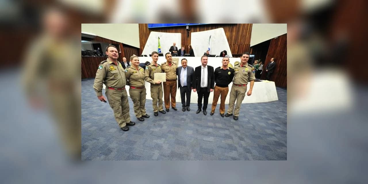 Assembleia homenageia ato heroico de bombeiro de União da Vitória