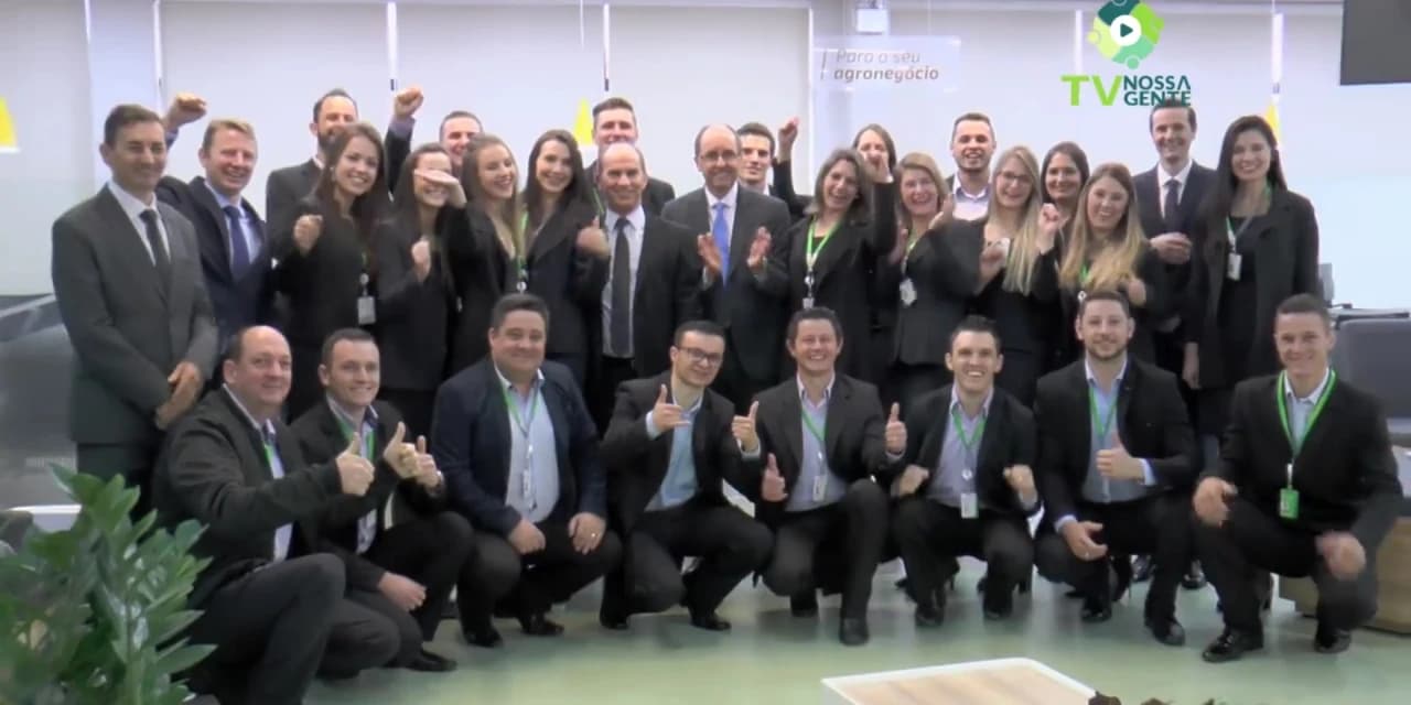 SICREDI reinaugura agência da avenida São João