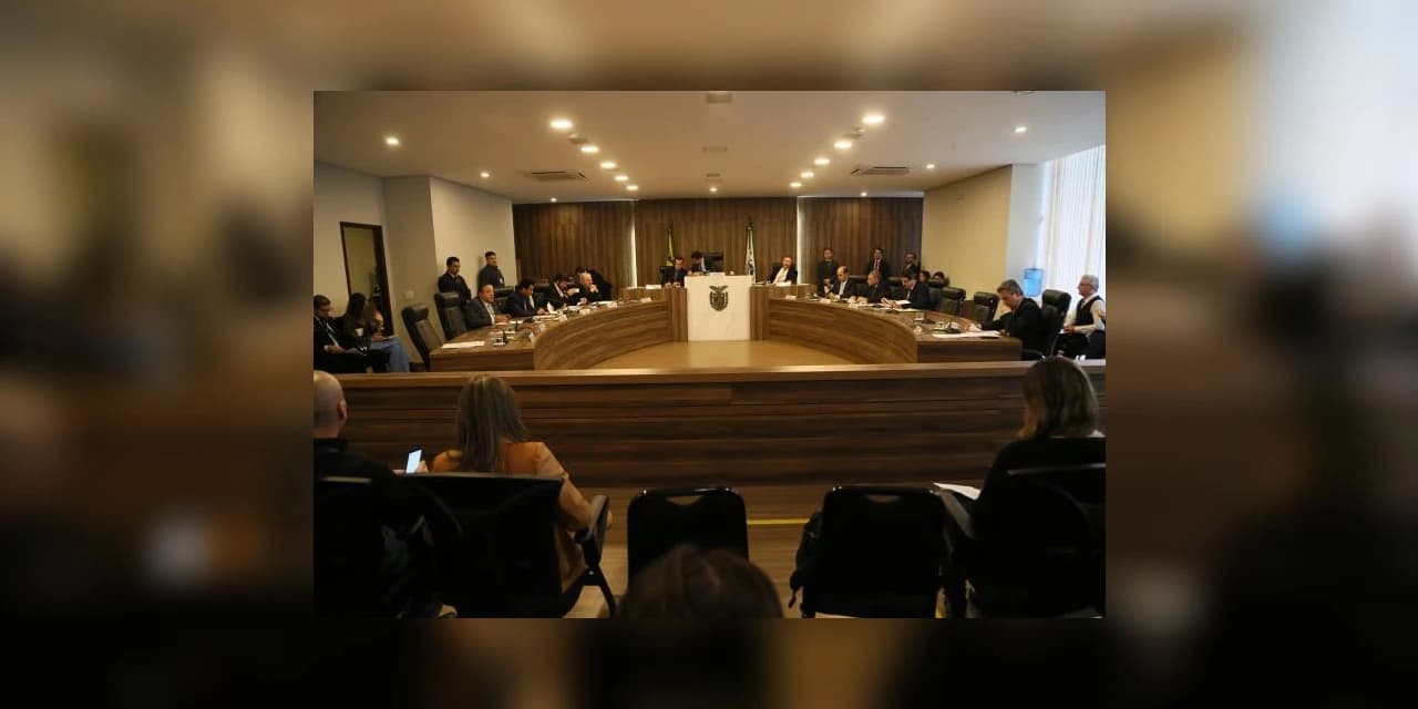 CCJ aprova projeto que permite inaugurar no Paraná só obras 100% concluídas