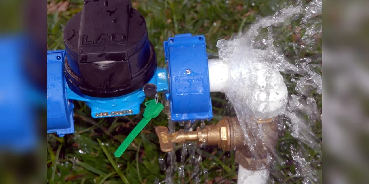 Geadas e frio intenso podem danificar medidores de água