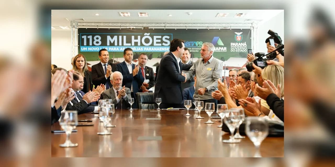 Governador confirma 1.494 novas moradias para 33 municípios