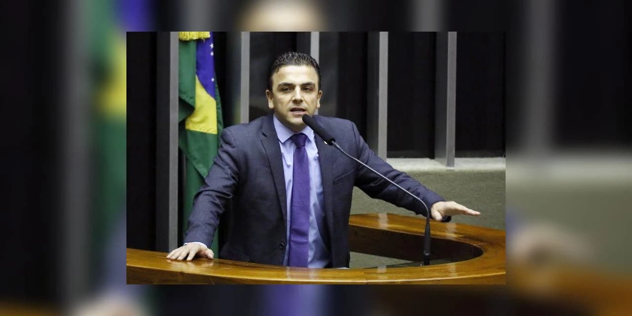 Comissão de Educação aprova projeto que regulamenta avaliação da educação básica