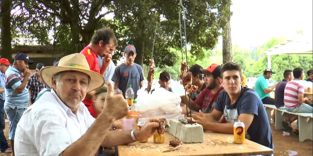TV NOSSA GENTE: Associação de Agricultores de Papanduva de Baixo realiza almoço de confraternização.