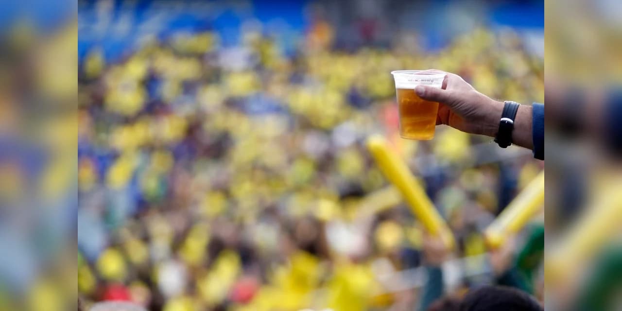 STF julga a legalidade da venda de bebida alcoólica nos estádios do PR