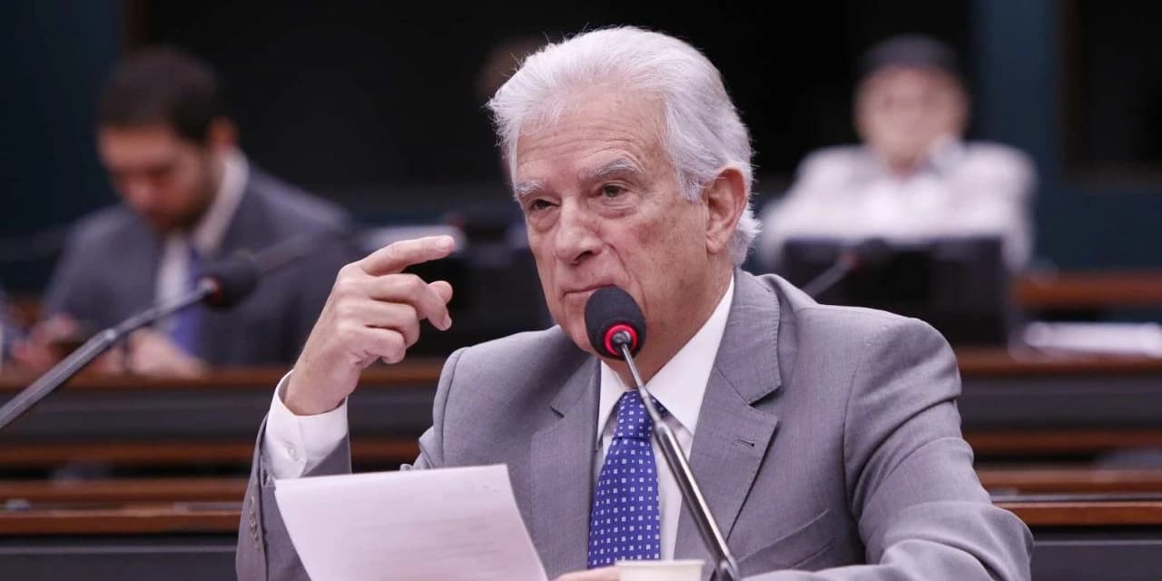Projeto de Rubens Bueno amplia para um ano prazo para amamentação