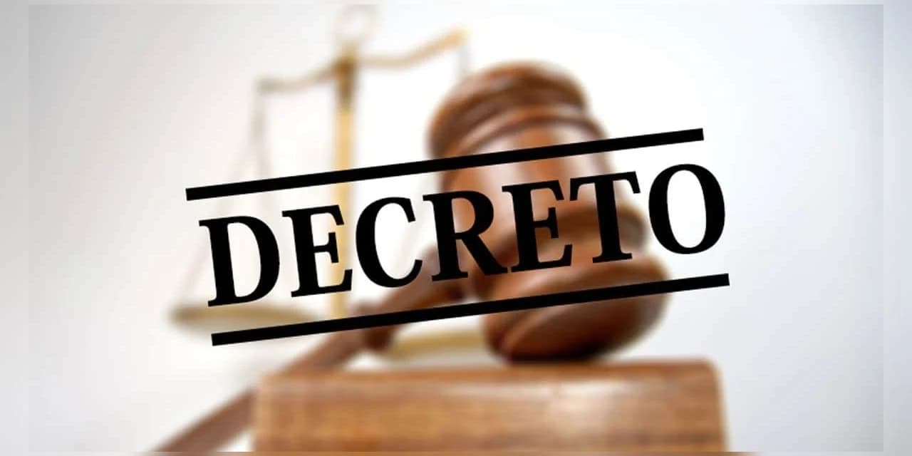 Polícia Militar e fiscais da prefeitura fiscalizam choperia e bar que estavam descumprindo a lei