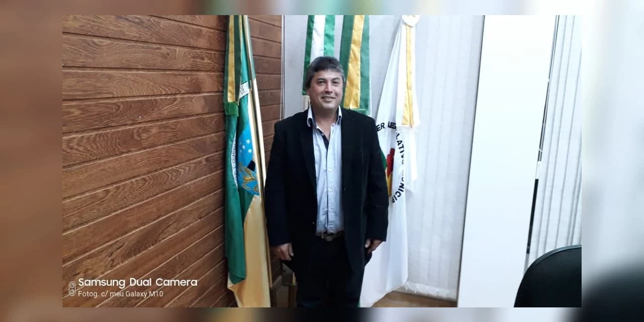 Em Ivaí 1º suplente de vereador Paulinho Preto toma posse.