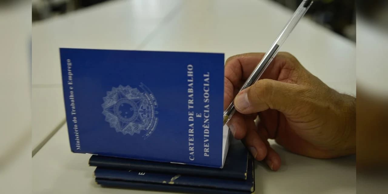 Abono do PIS/Pasep 2020/2021 começa a ser pago no dia 30