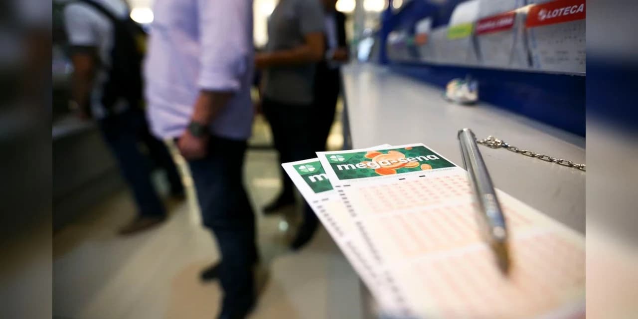 Mega-Sena acumula e pode pagar R$ 44 milhões na terça-feira