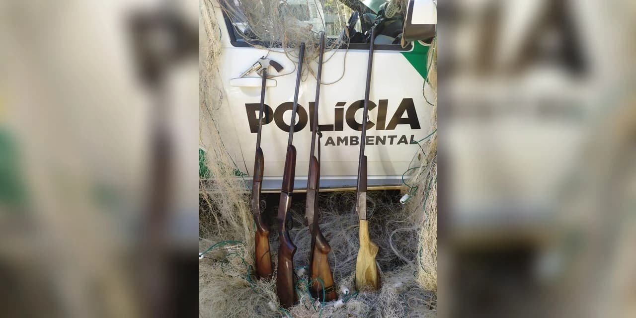 Polícia Ambiental apreende 5 armas de fogo e 2.130 metros de redes.