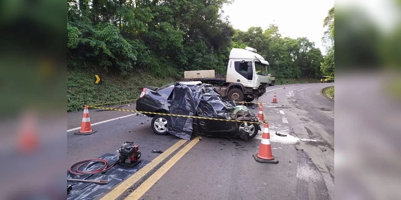 Acidente grave causa três mortes na BR-277