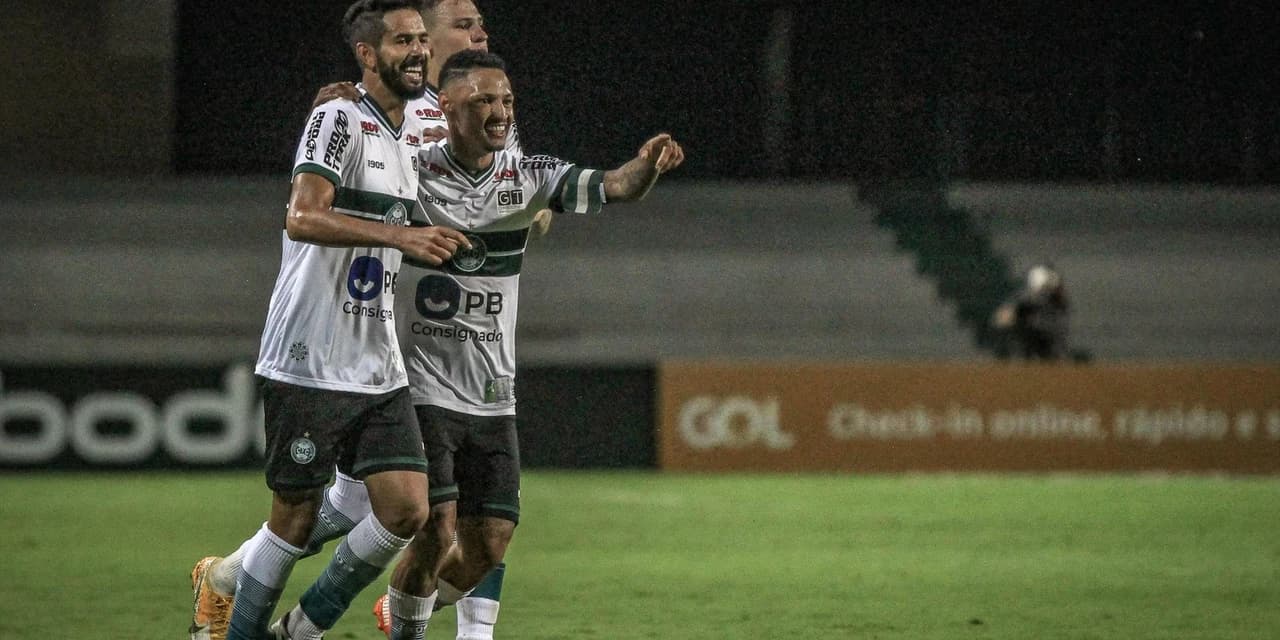 Com gol de Jonathan, Coritiba derrota o Palmeiras e volta a vencer após cinco partidas