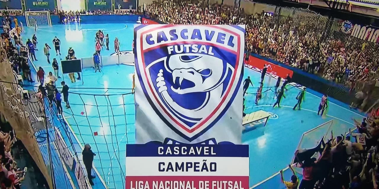 Cascavel Futsal atropela o Sorocaba e fatura a Liga Nacional de Futsal
