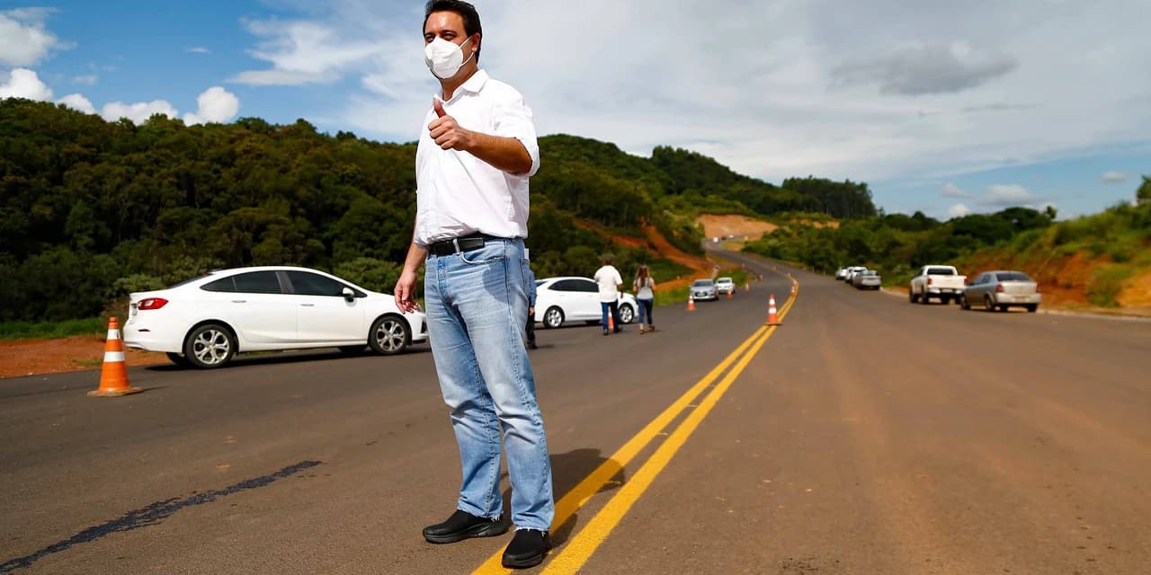 Governador entrega os primeiros 10 km da pavimentação entre Pitanga e Mato Rico