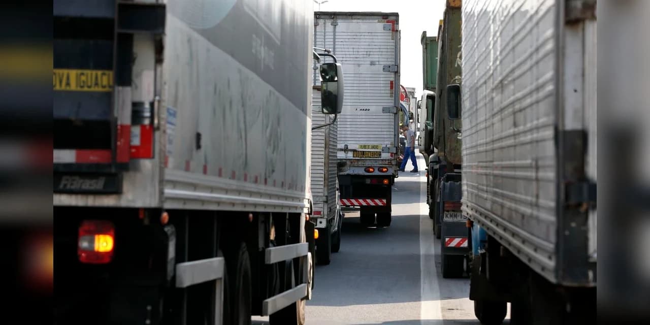 Prazo para autodeclaração de caminhoneiros é prorrogado para dia 12