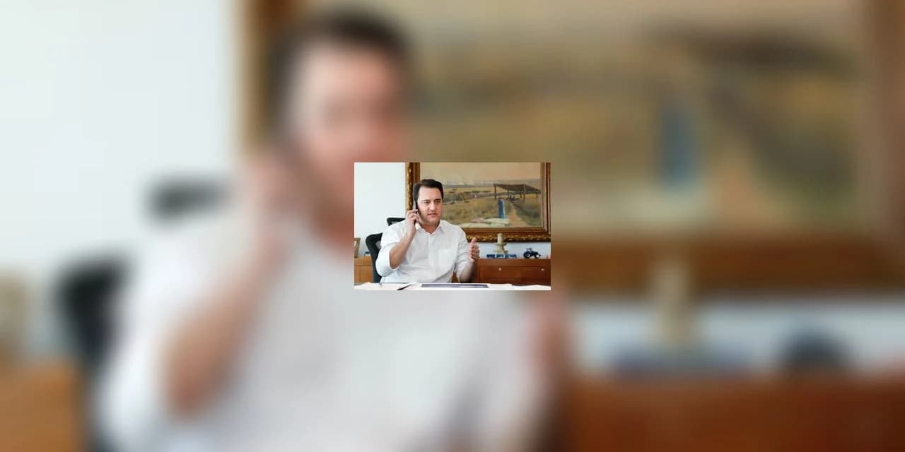 Em 1º turno, Ratinho Jr. é reeleito governador do Paraná com 69,6% dos votos válidos