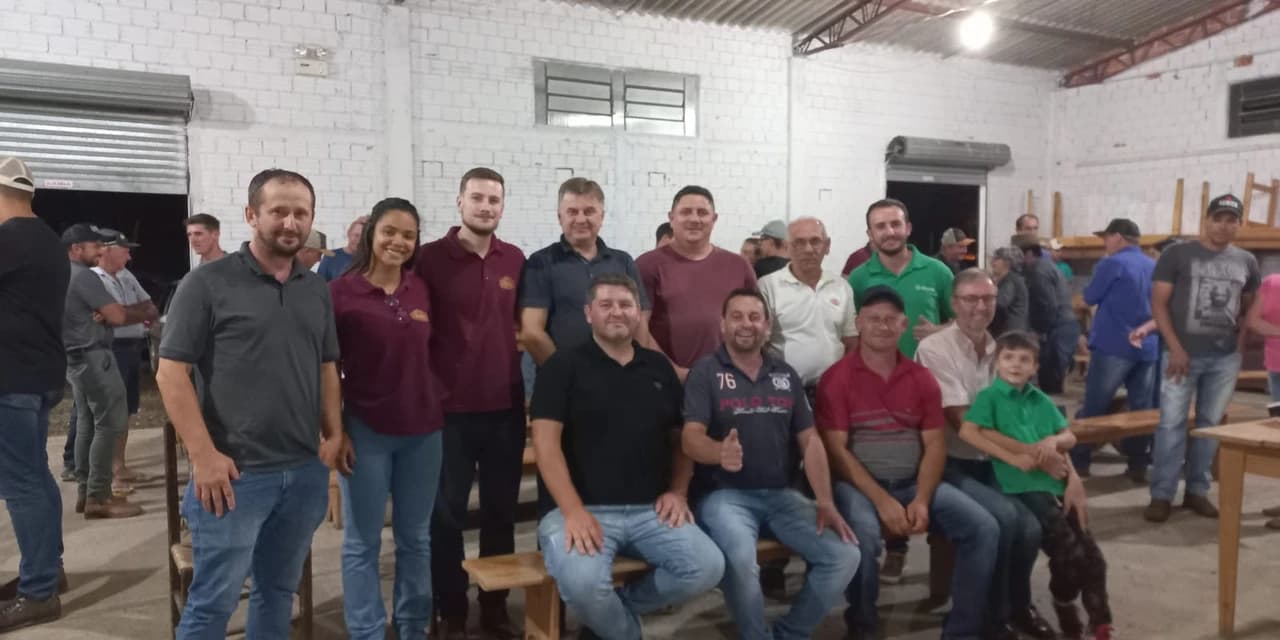 Golden ovos realiza reunião na Linha Dezembro e pode implantar granjas em Prudentópolis