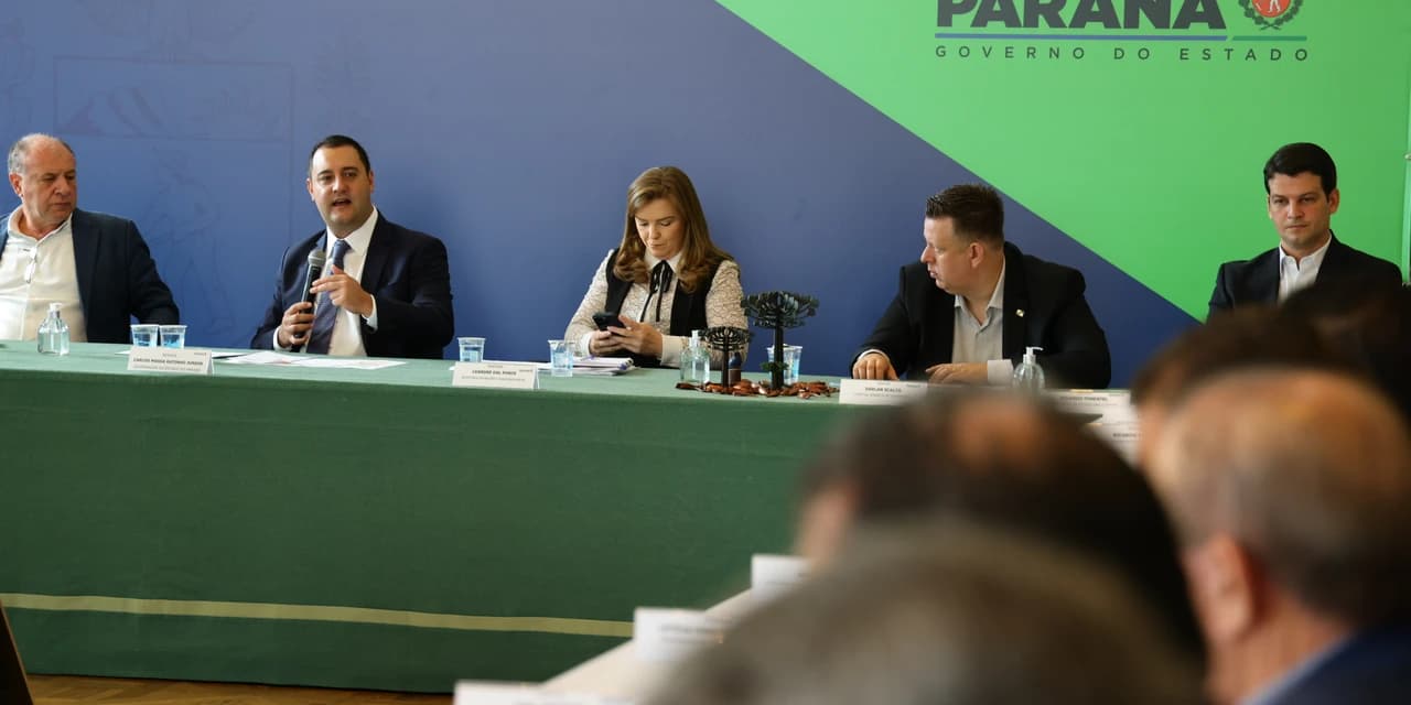 Em reunião com secretariado, governador reforça pedido de gestão guiada pela eficiência