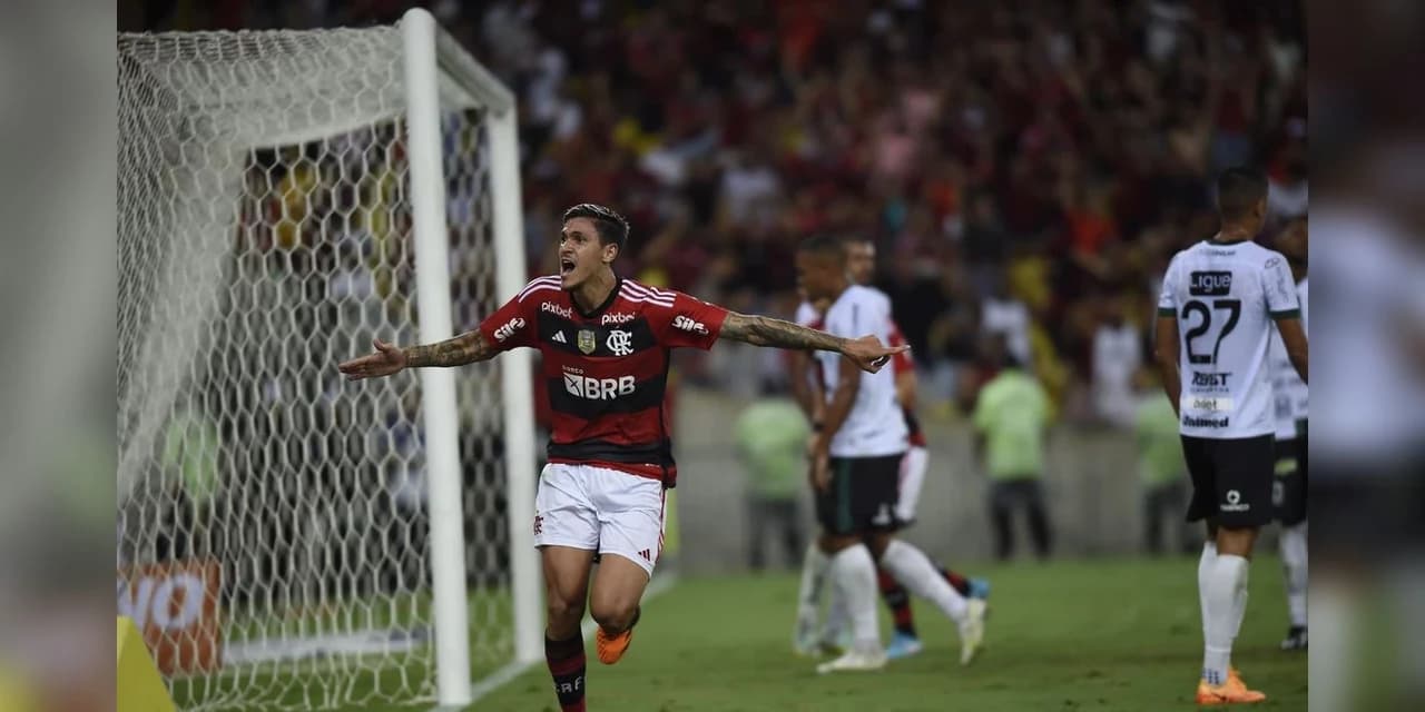 Flamengo goleia Maringá para se garantir nas oitavas da Copa do Brasil