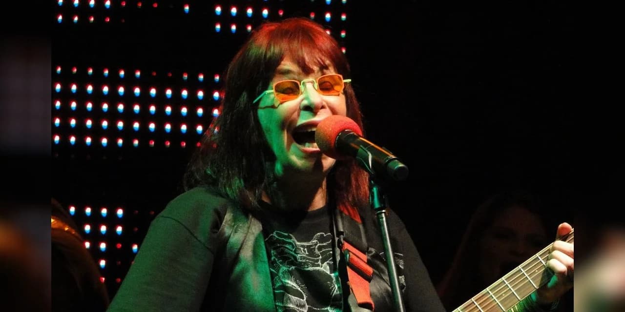 Aos 75 anos, morre em São Paulo a cantora Rita Lee