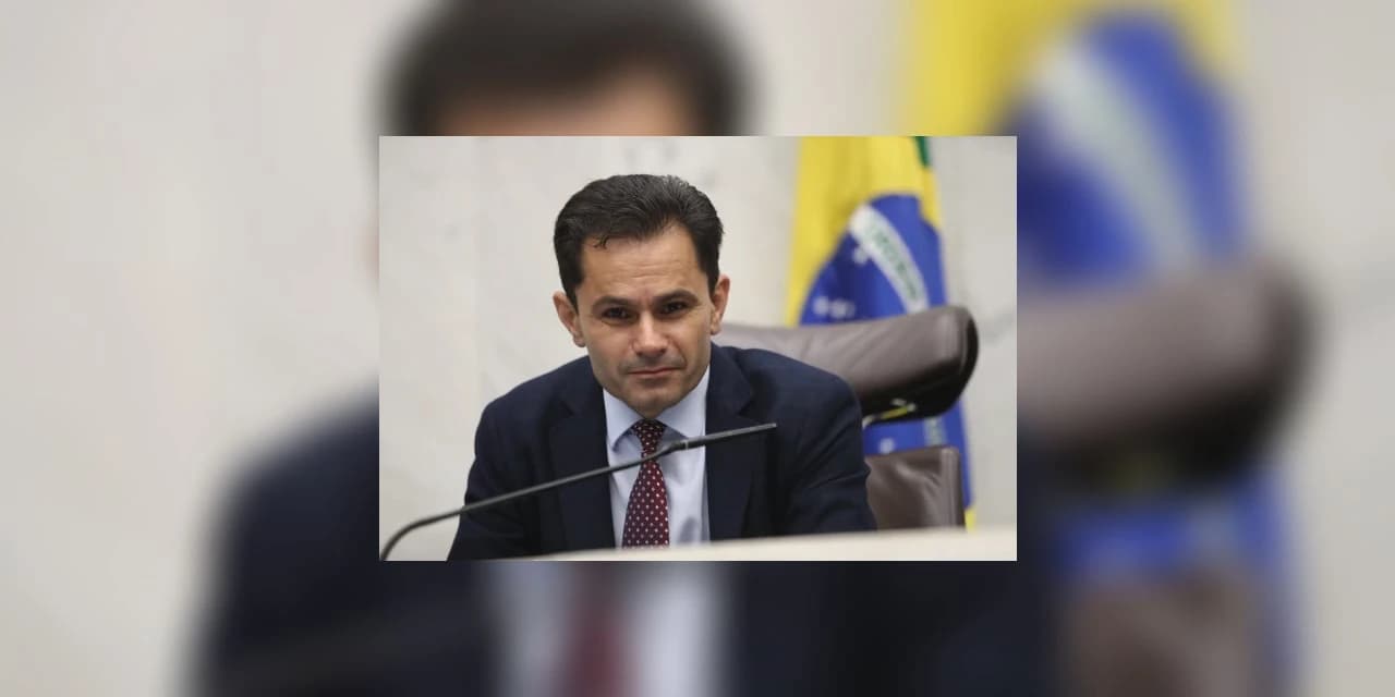 Sancionado projeto do deputado Marcio Pacheco que cria o Dia Estadual do Terço dos Homens