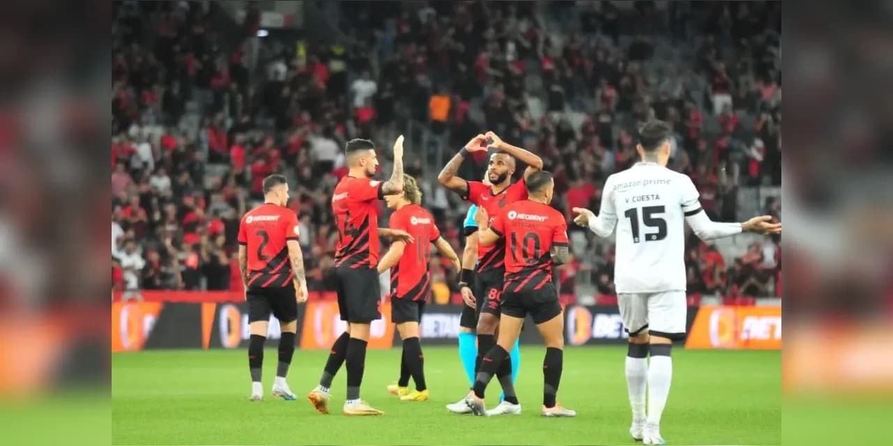 Athletico vence o Botafogo e encerra jejum