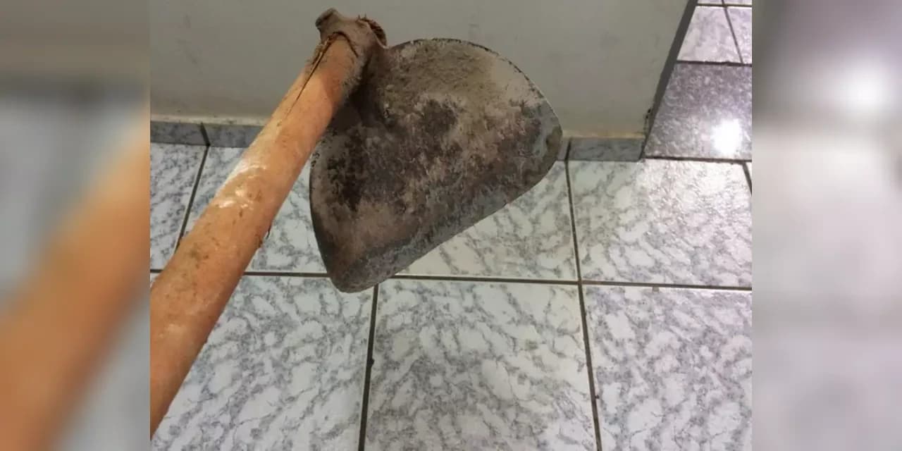 Por ciúme,  mulher é agredia a golpes de enxada pelo marido em Ivaí