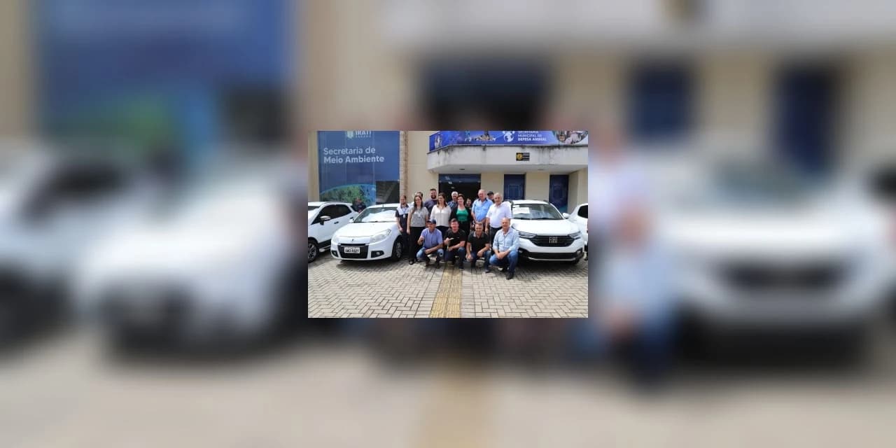 Em Irati Secretaria de Agropecuária recebe dois veículos