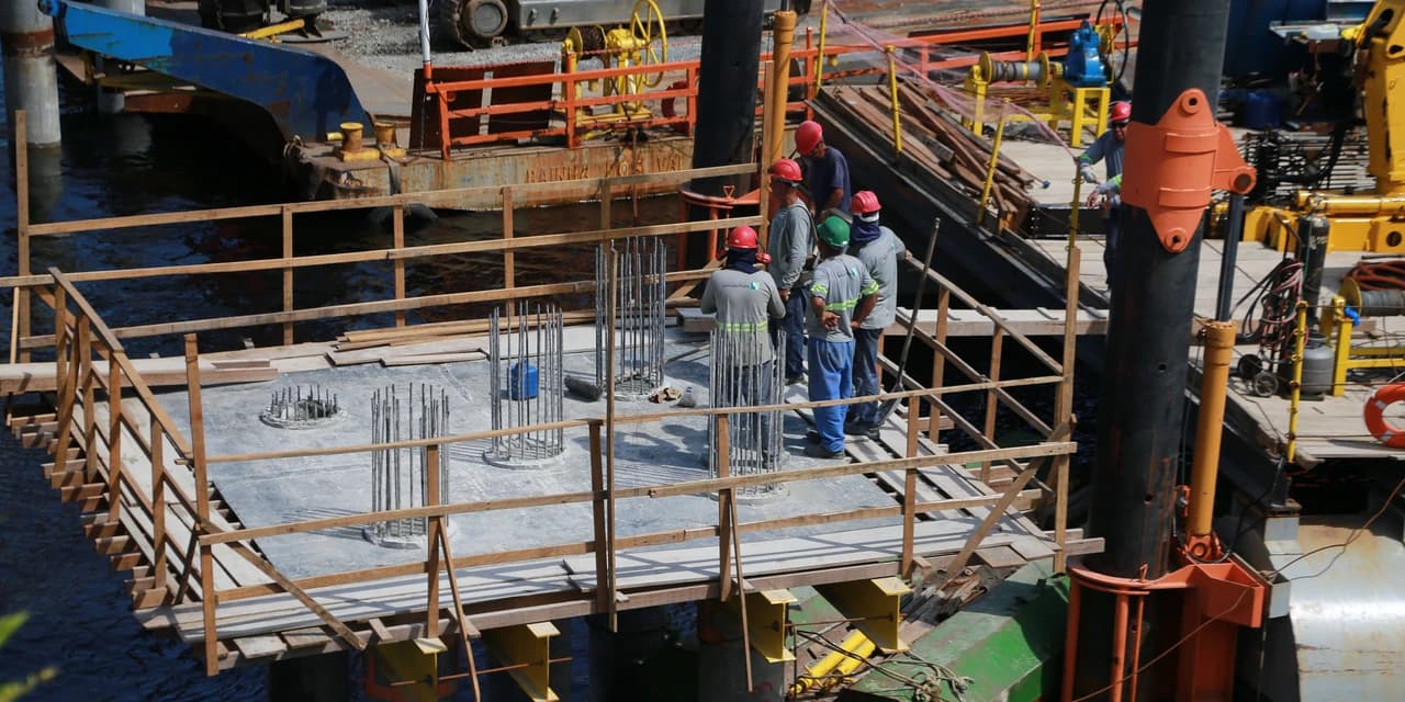 Construção da nova Ponte de Valadares supera 50% de execução, em Paranaguá