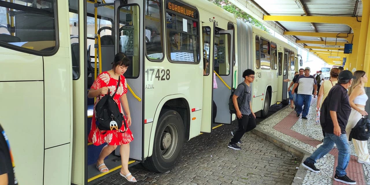 Após dois anos congelada, tarifa do transporte da RMC será reajustada na segunda
