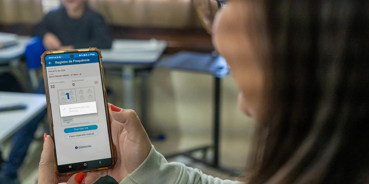 908 mil matrículas da rede estadual aconteceram de maneira totalmente online